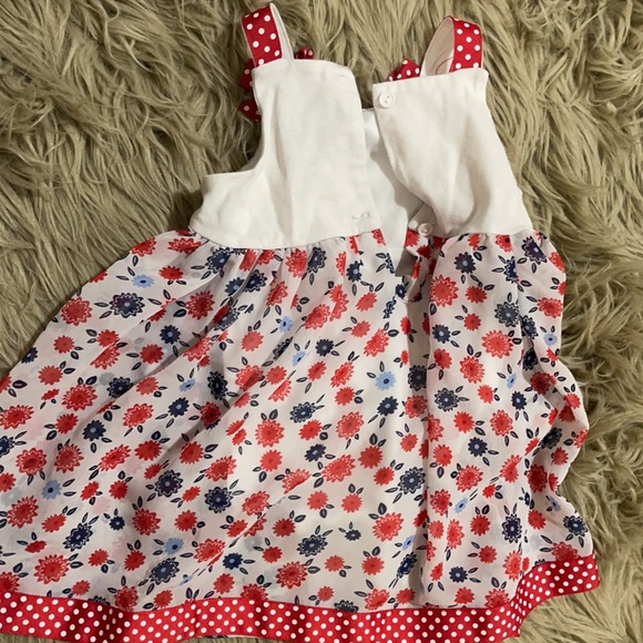 Dress - Picture 3 of 3